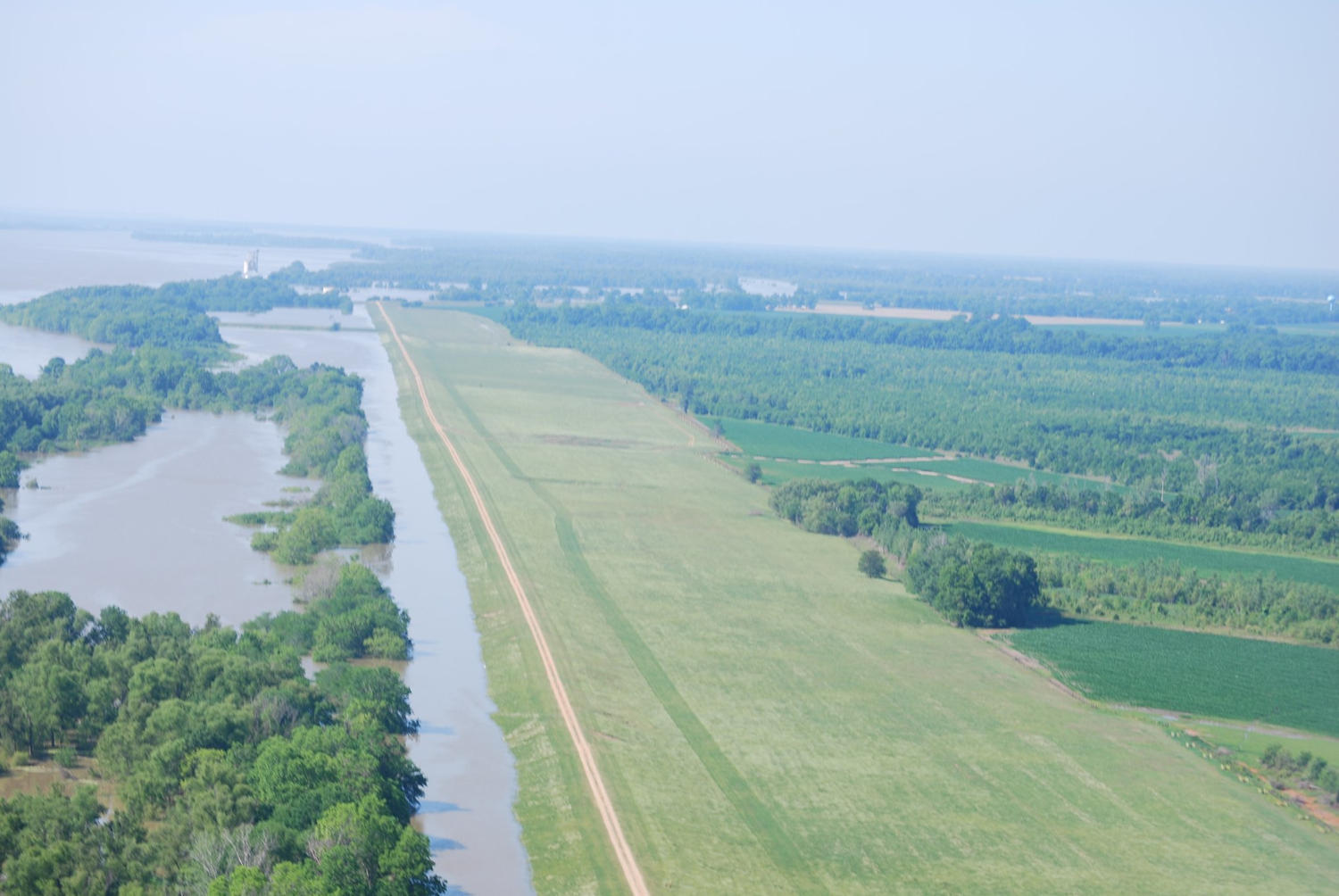 H&H modeling helps USACE partners monitor levees